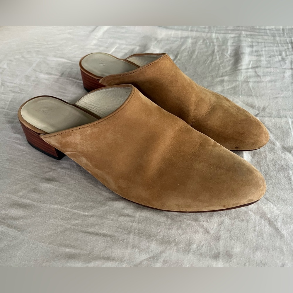SOLD- Nisolo Mariella Mule